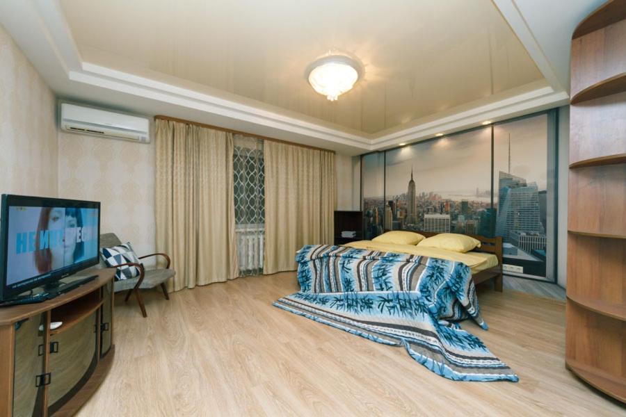 Hotrent Pechersk Lesy 20/22 키예프 외부 사진